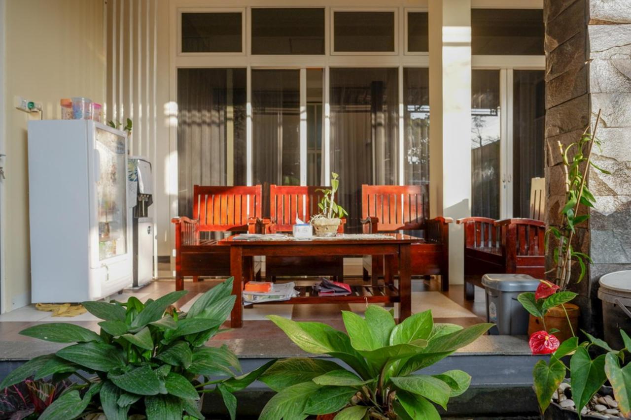 RedDoorz Syariah at Omah Sawah Hotel Balong  Bagian luar foto